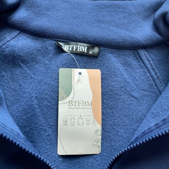 Navy Blue Half Zip Crop Pullover - Picture 10 of 11